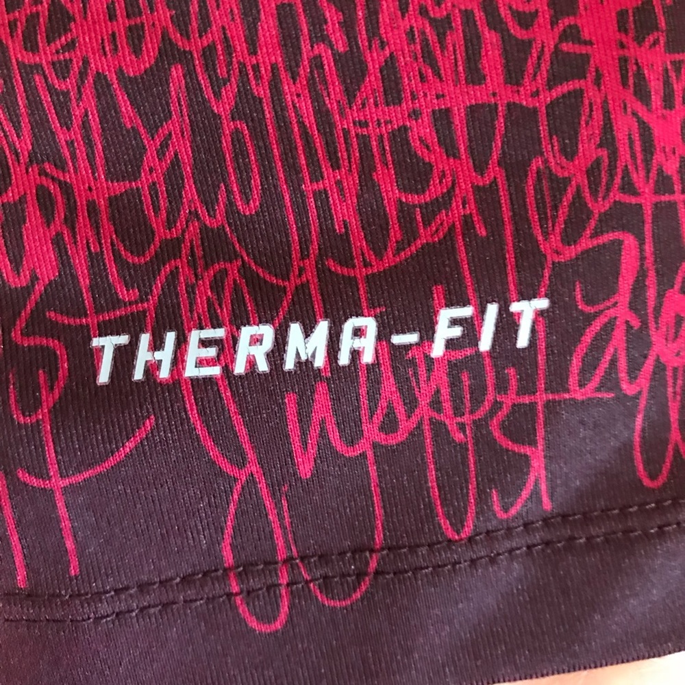 Nike Therma-Fit quarter zip pullover - Picture 4 of 6